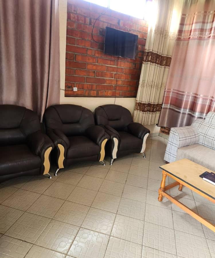 Heartland Hotel Kigali Bagian luar foto