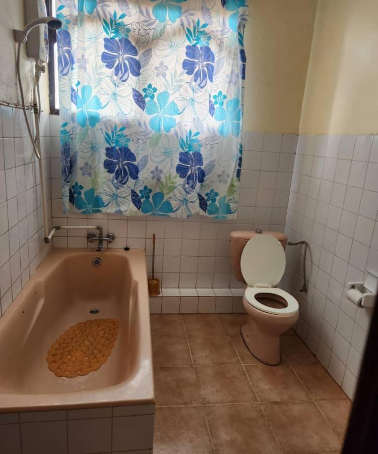 Heartland Hotel Kigali Bagian luar foto