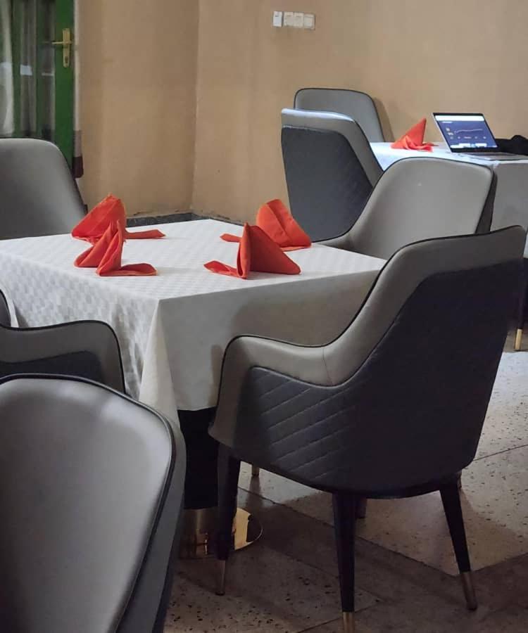 Heartland Hotel Kigali Bagian luar foto